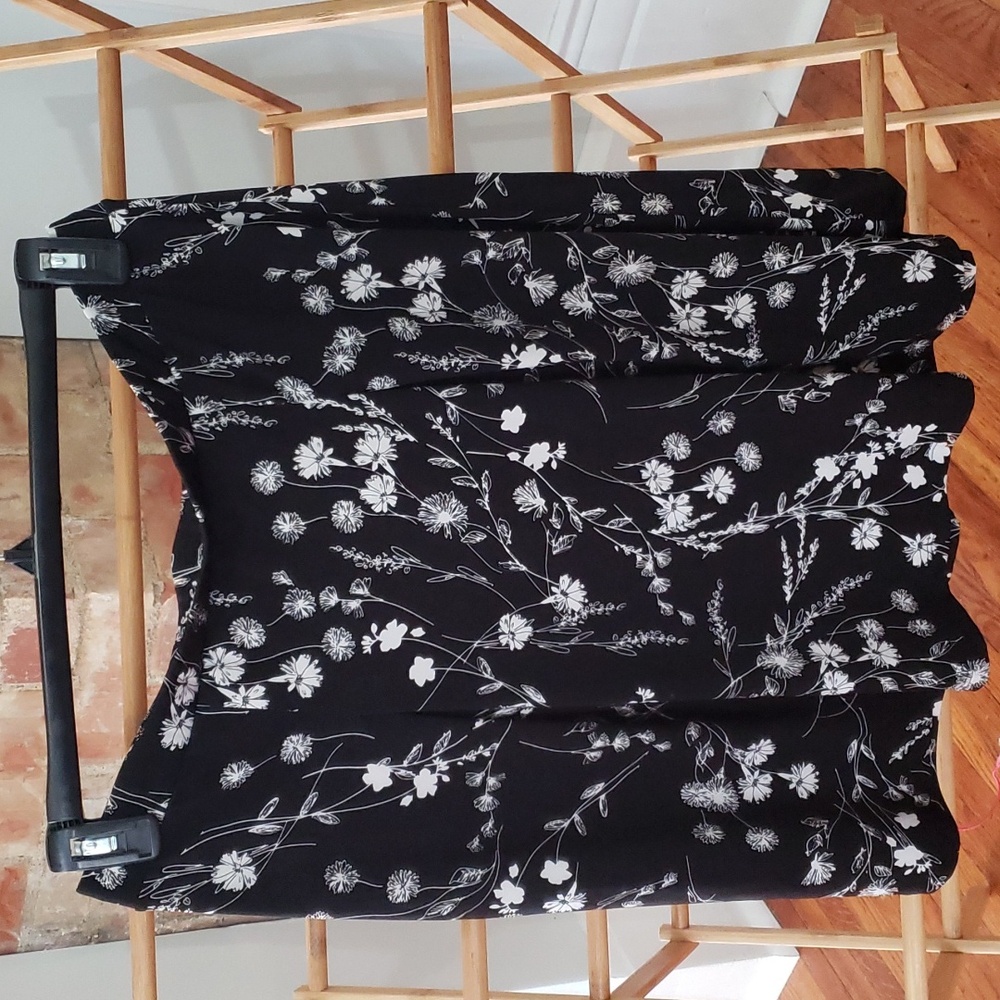 Willet Knit Skirt by Gilli (Stitch Fix)